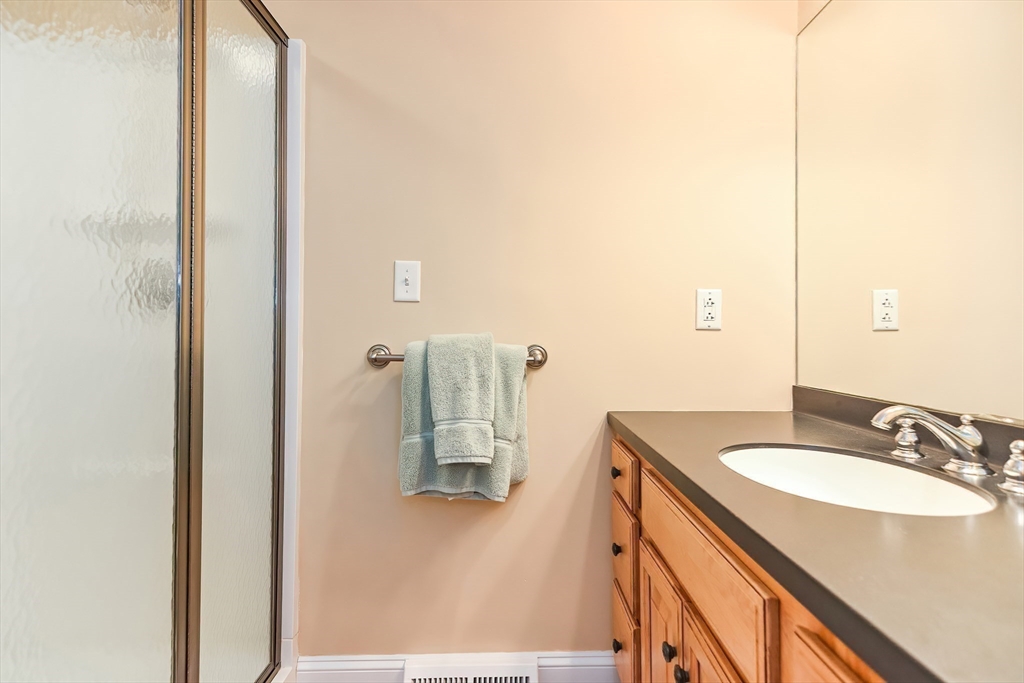 49 Margery Ln