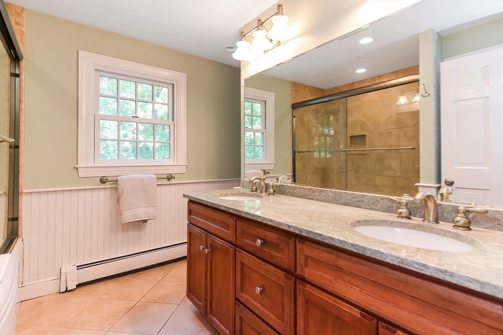 49 Margery Ln