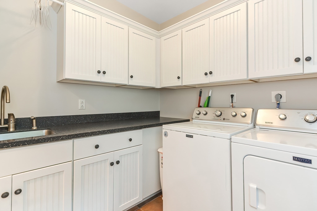 49 Margery Ln