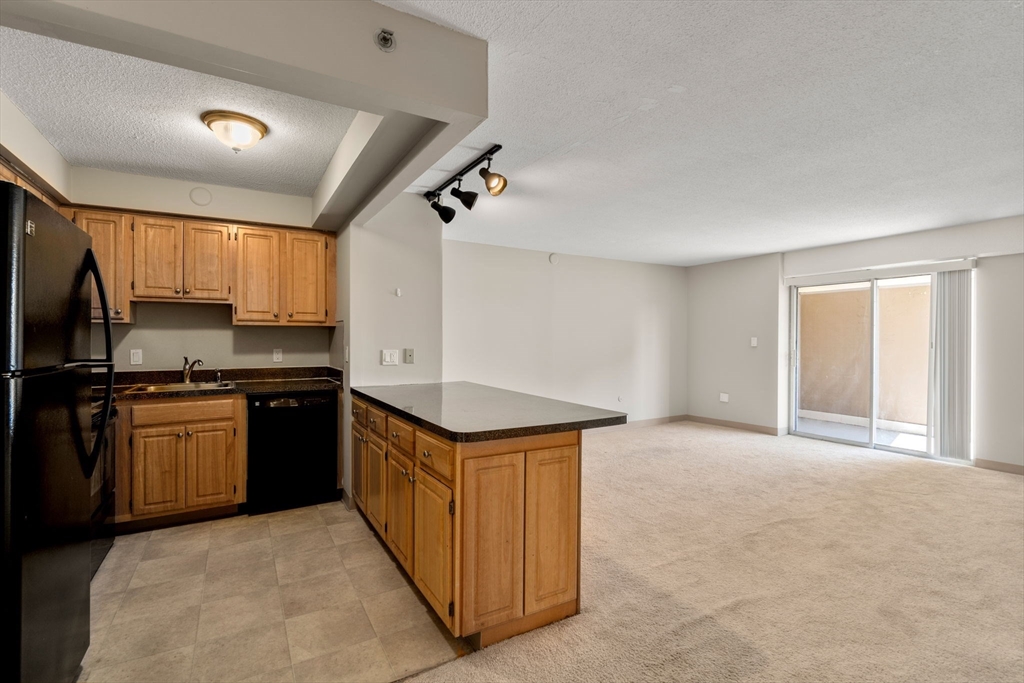 1025 Hancock Street # 7D