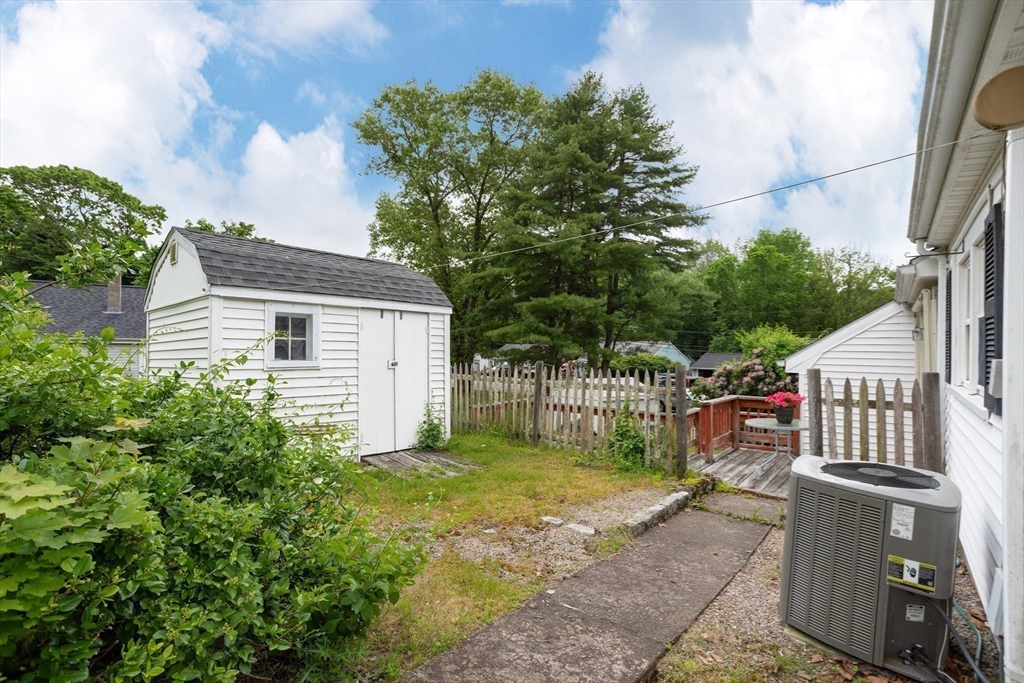 82 Highland St
