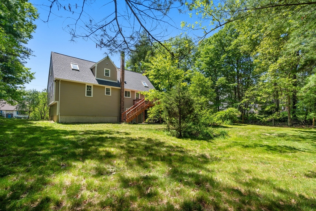 22 Longmeadow