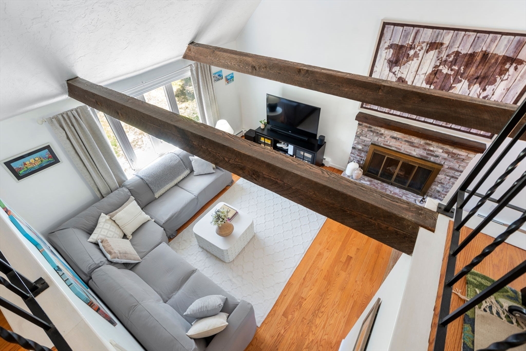 22 Longmeadow