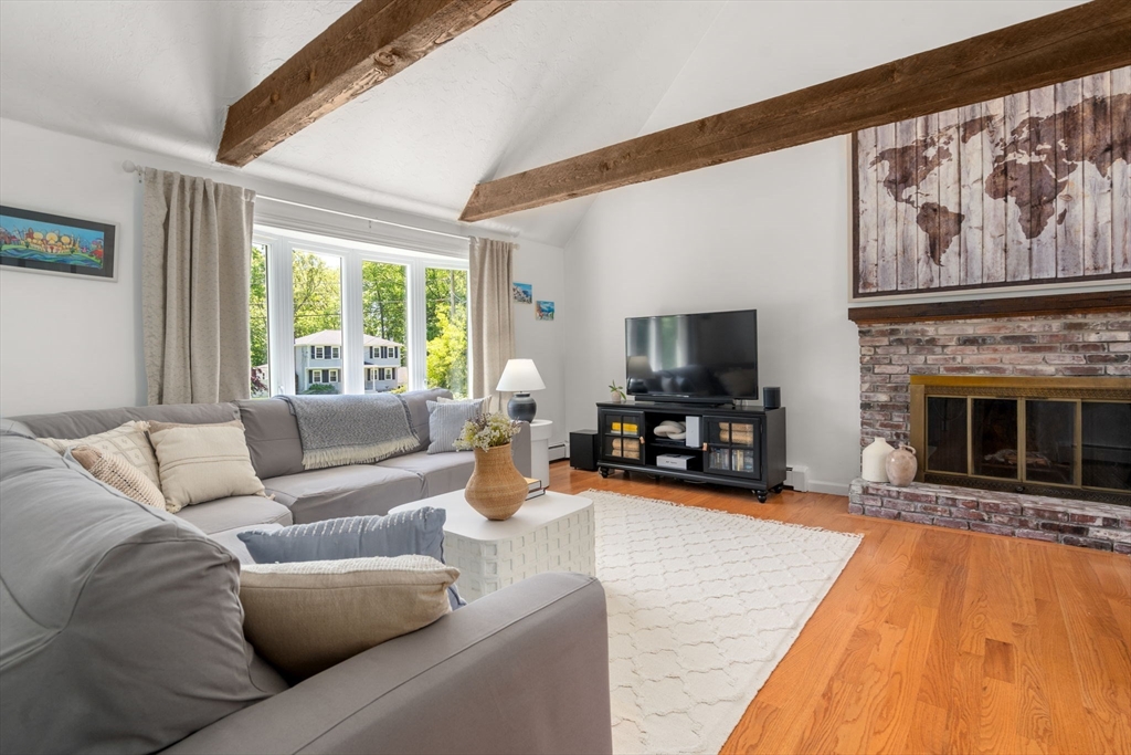22 Longmeadow