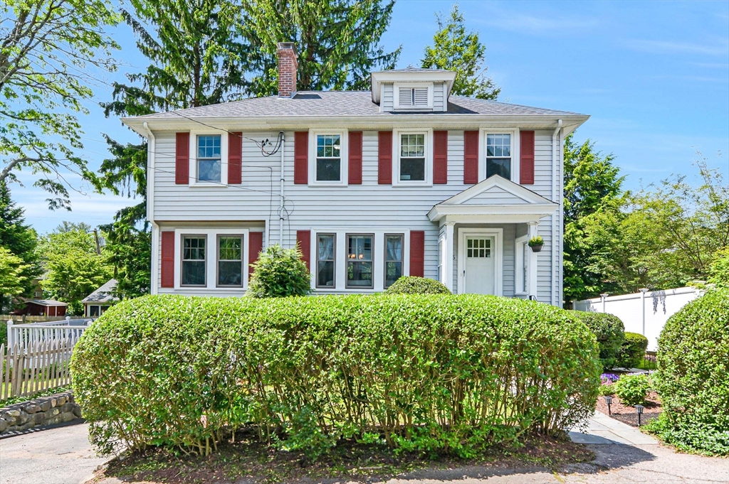 15 Evans Road
