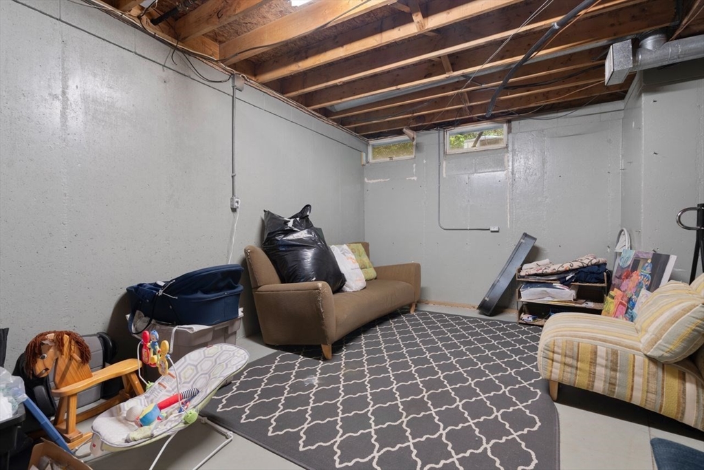 304 Centre Ln # 304
