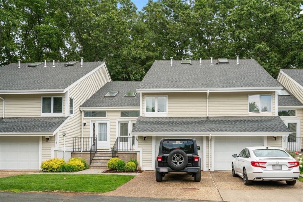 304 Centre Ln # 304