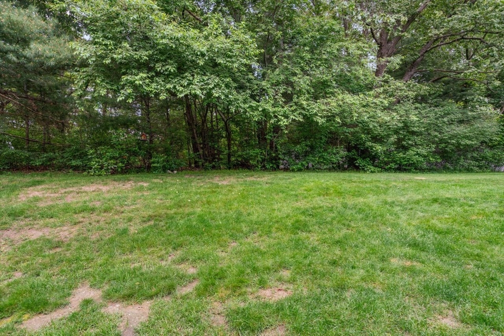 304 Centre Ln # 304