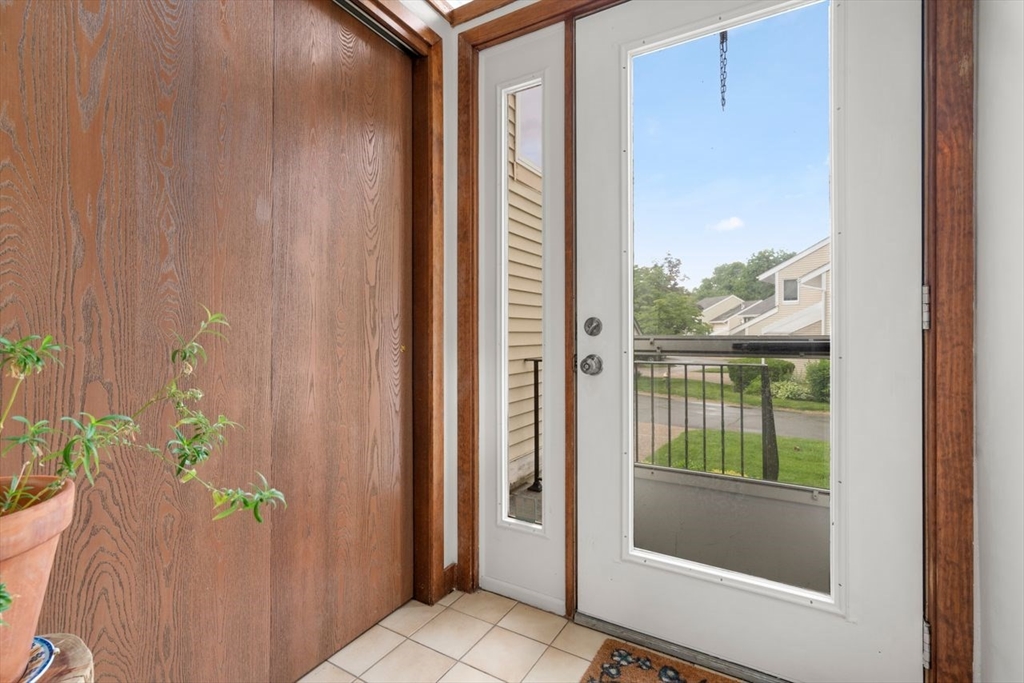 304 Centre Ln # 304