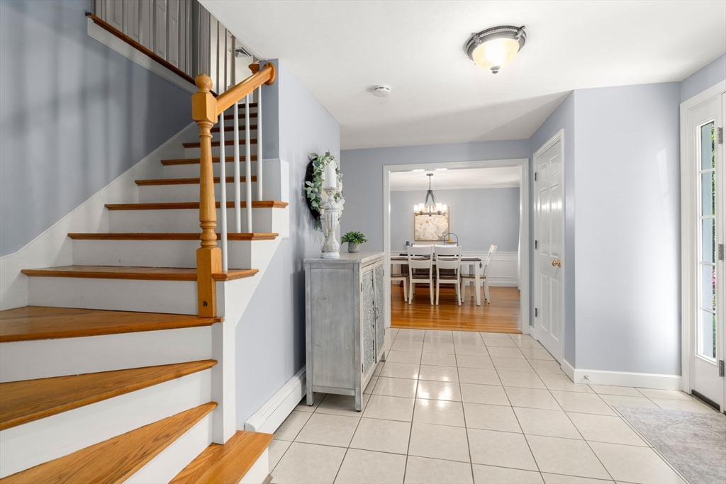 18 Indian Hill Rd