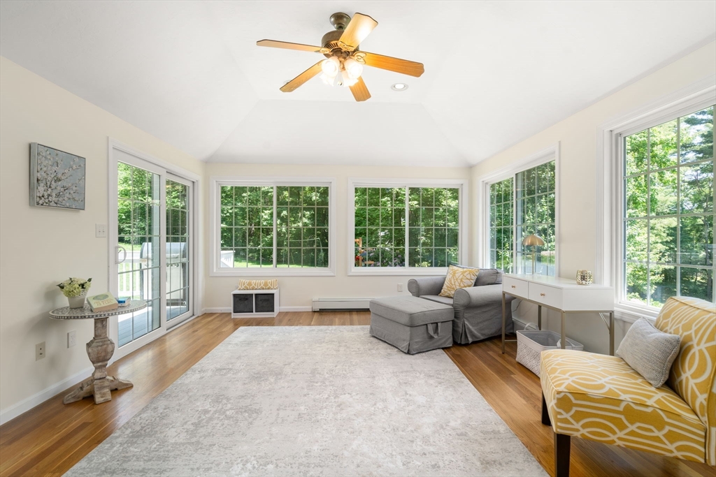 18 Indian Hill Rd