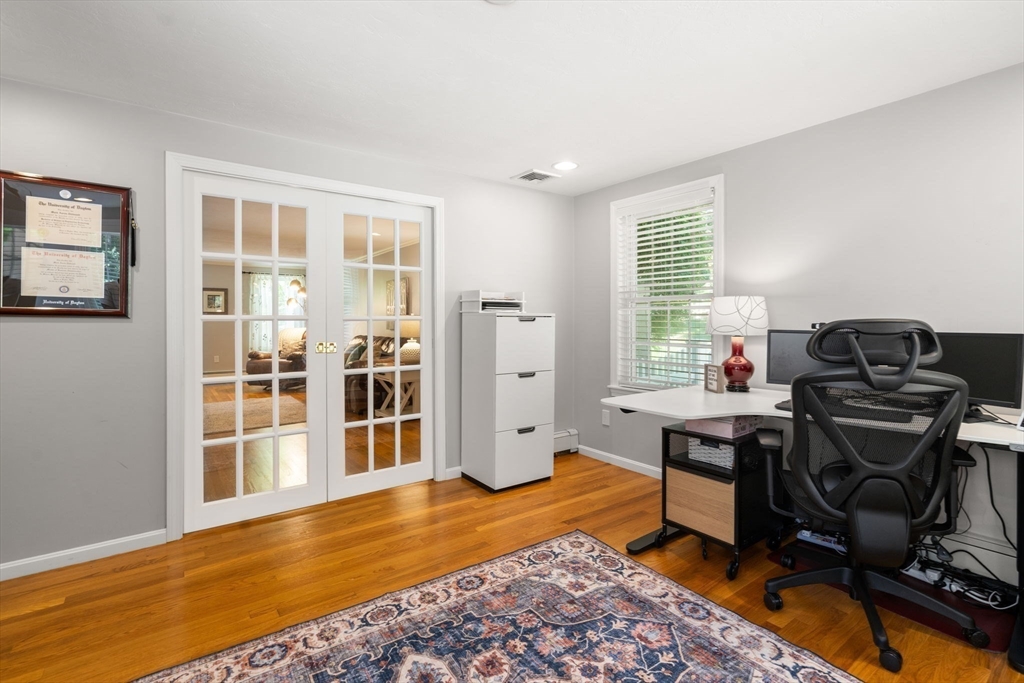 18 Indian Hill Rd