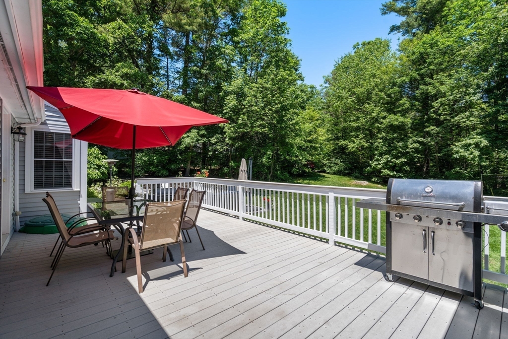 18 Indian Hill Rd