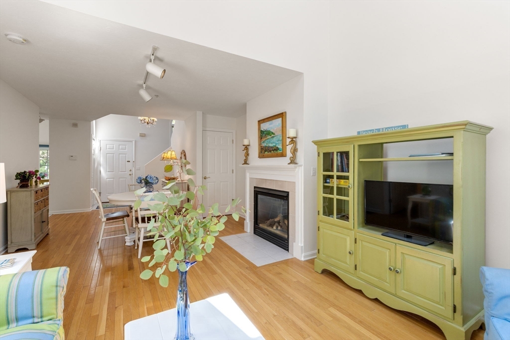 5 Red Cedar Rd # 5
