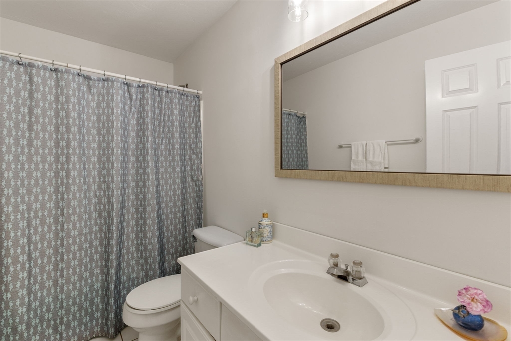 5 Red Cedar Rd # 5