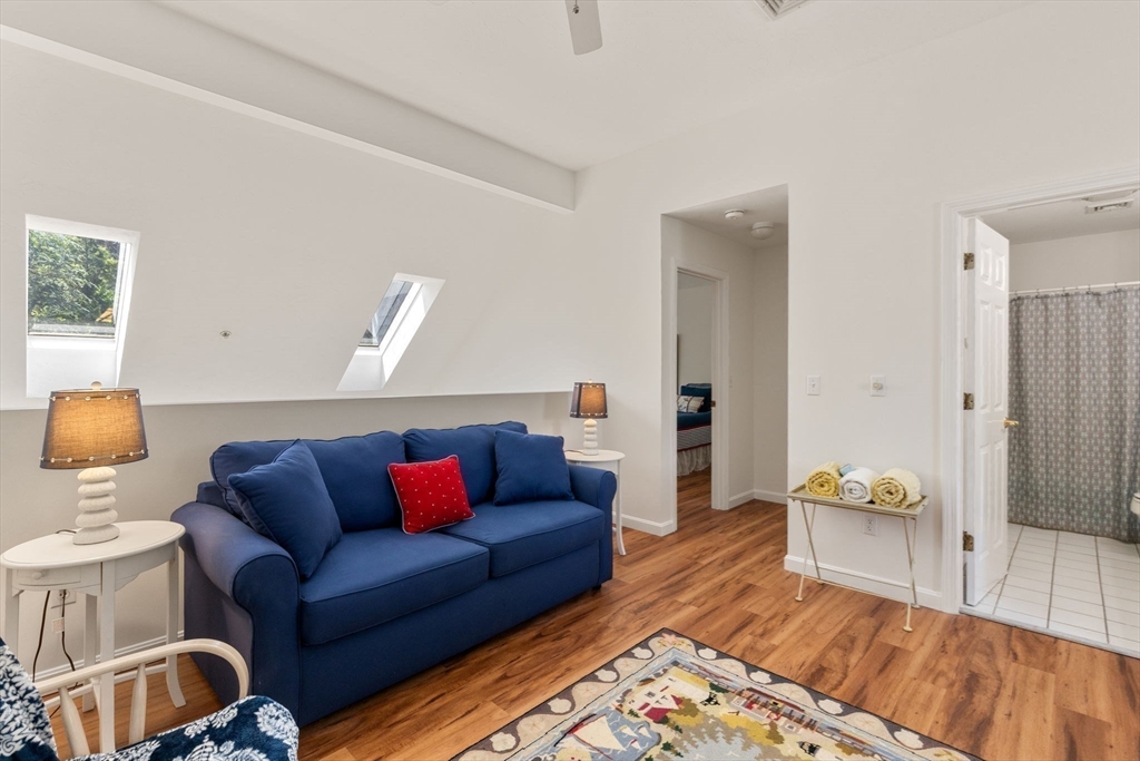 5 Red Cedar Rd # 5