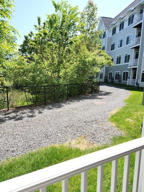 614 Pond St # 1118
