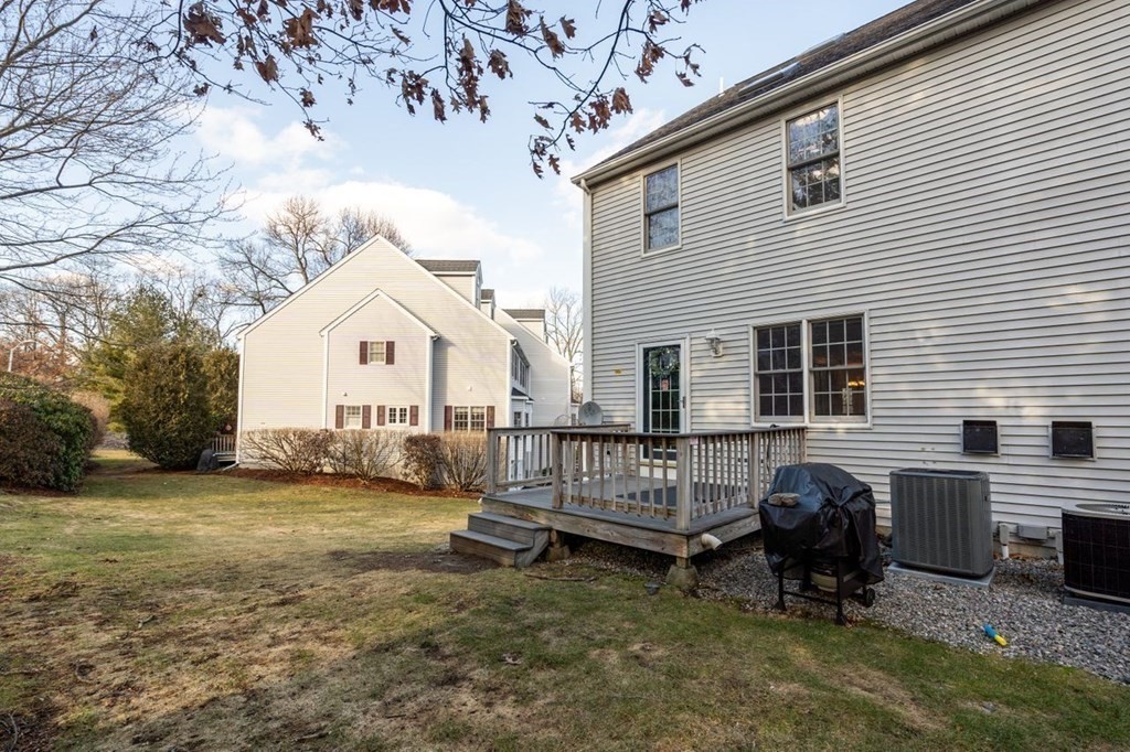 10 Sunnyside Dr # 10