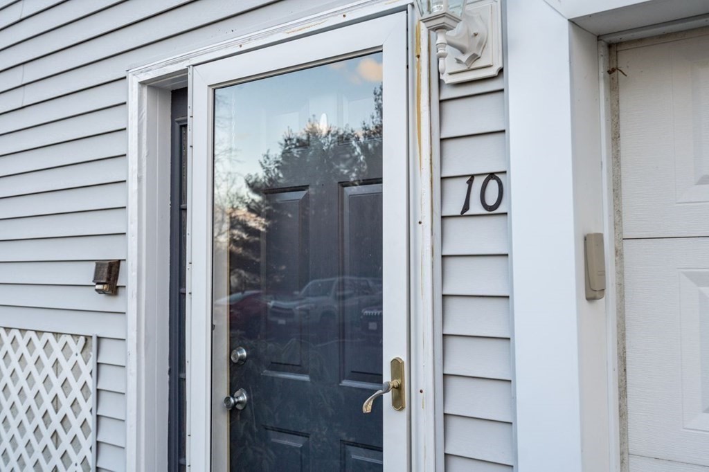 10 Sunnyside Dr # 10