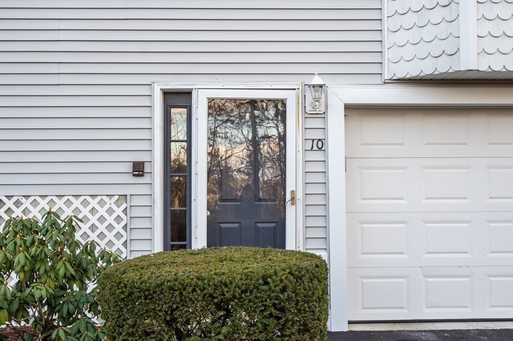 10 Sunnyside Dr # 10