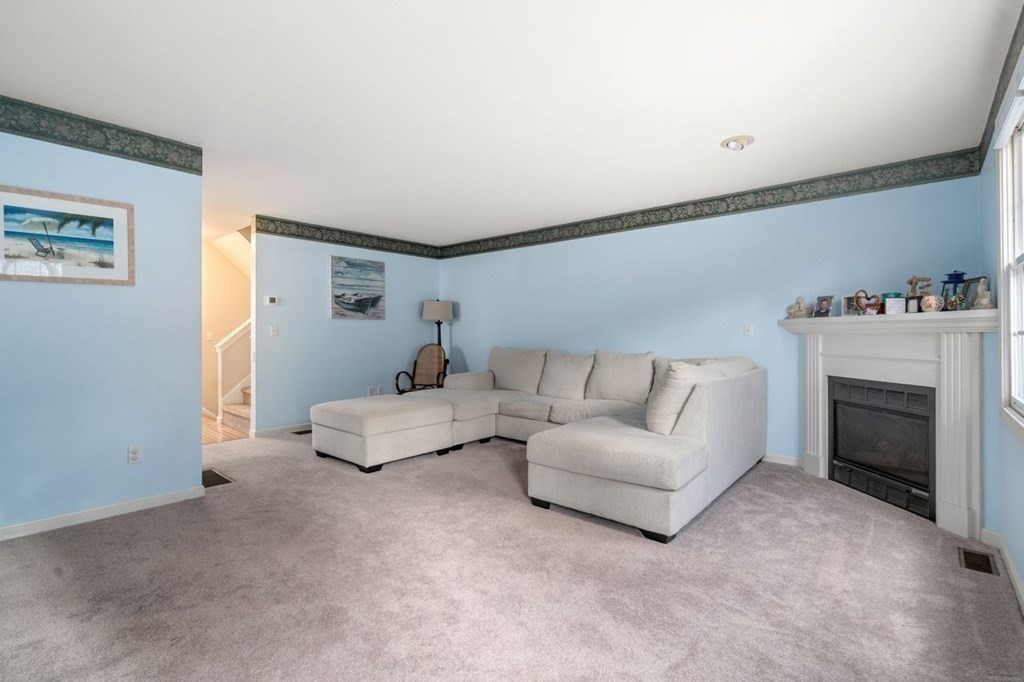 10 Sunnyside Dr # 10