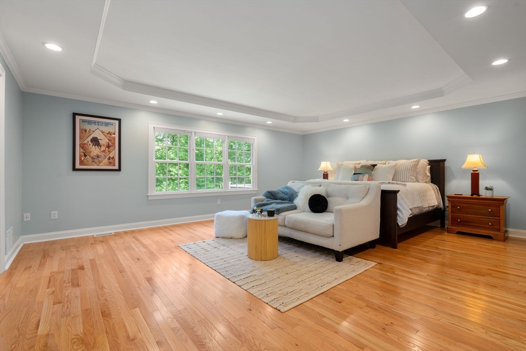 143 Country Lane