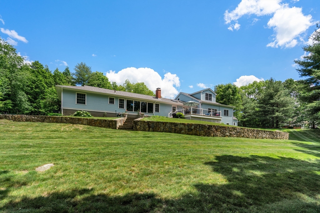 143 Country Lane