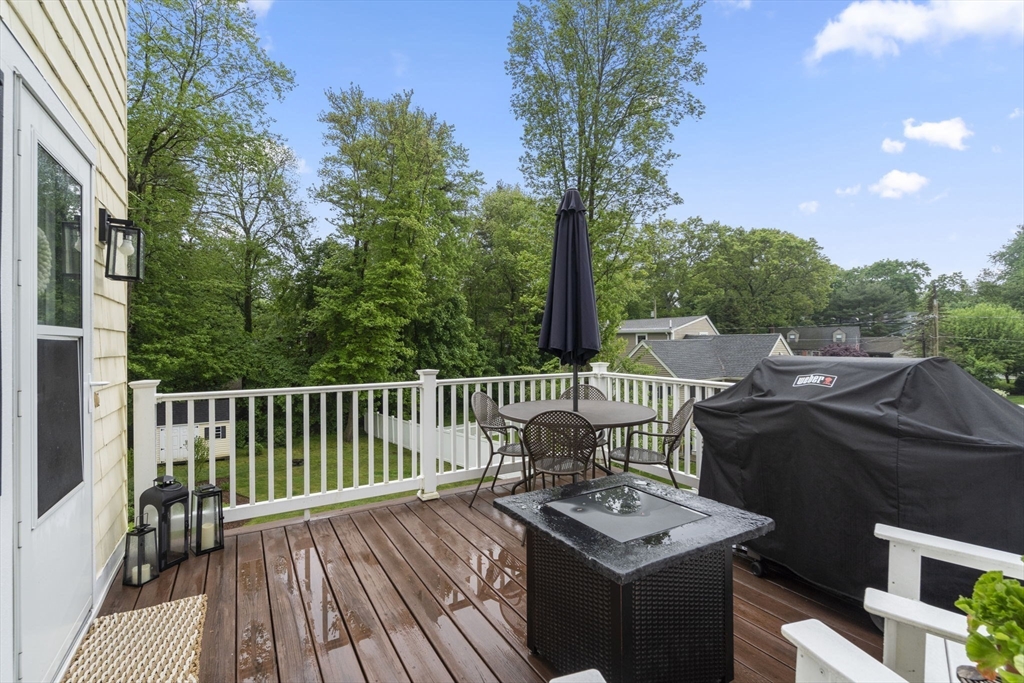 21 Brown Dr
