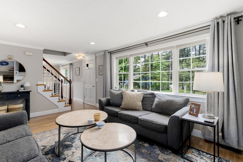 21 Brown Dr