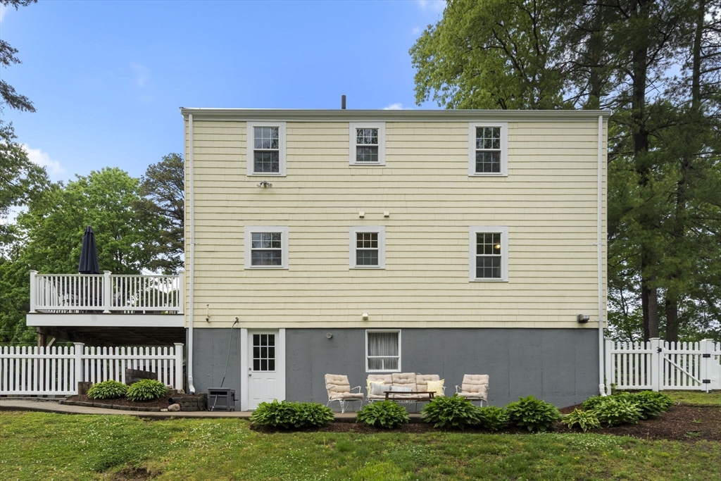 21 Brown Dr
