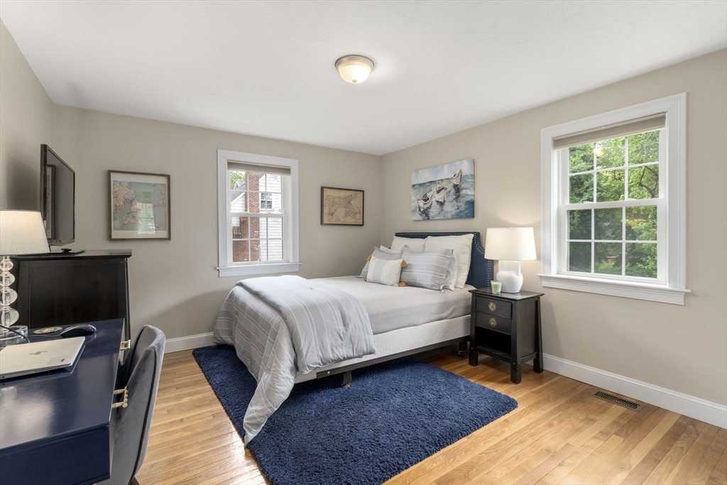 21 Brown Dr