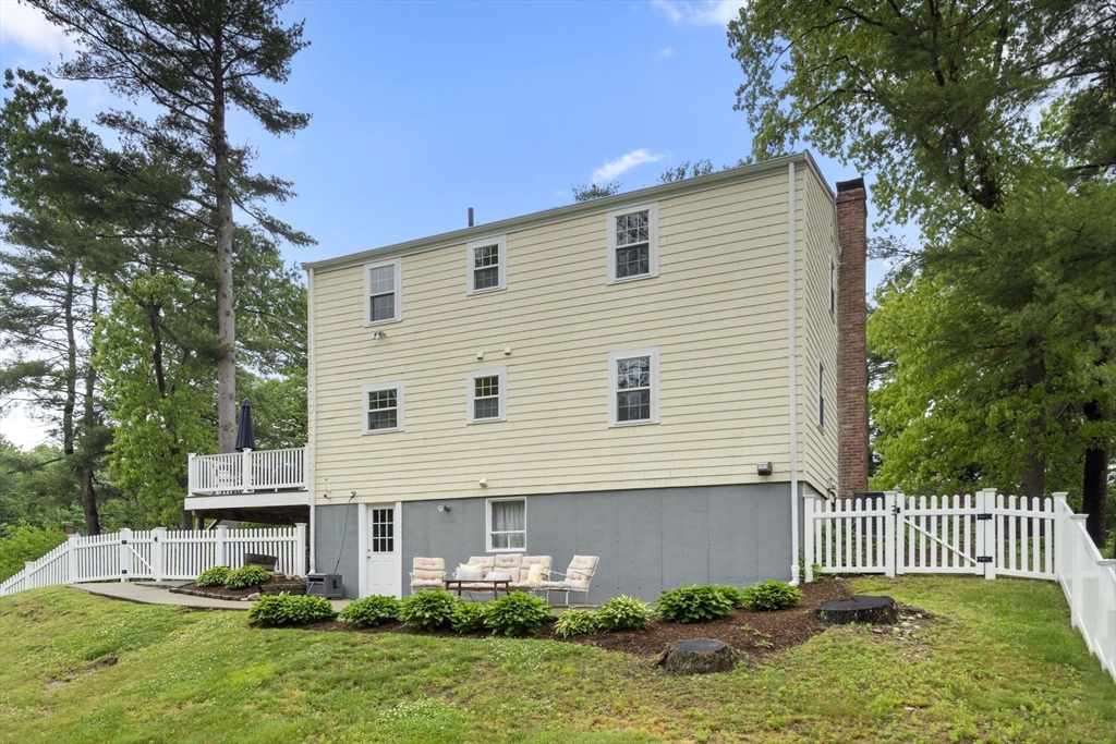21 Brown Dr