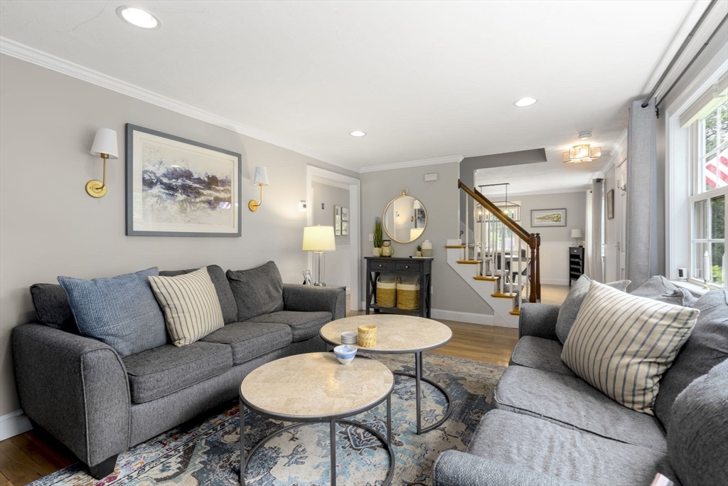 21 Brown Dr