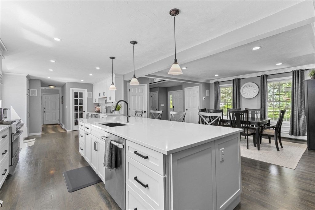 14 Creek Dr