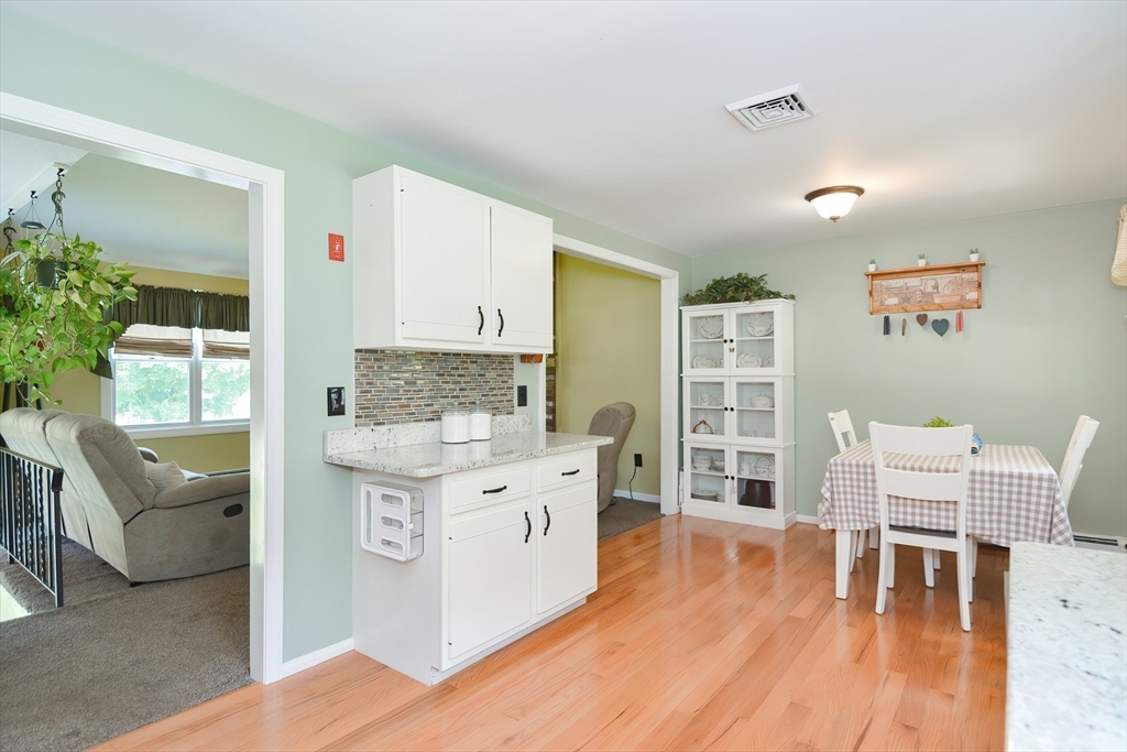4 Reinhard Dr