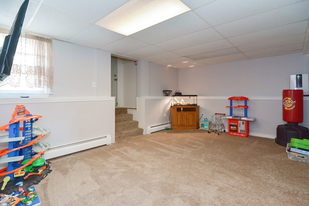 4 Reinhard Dr