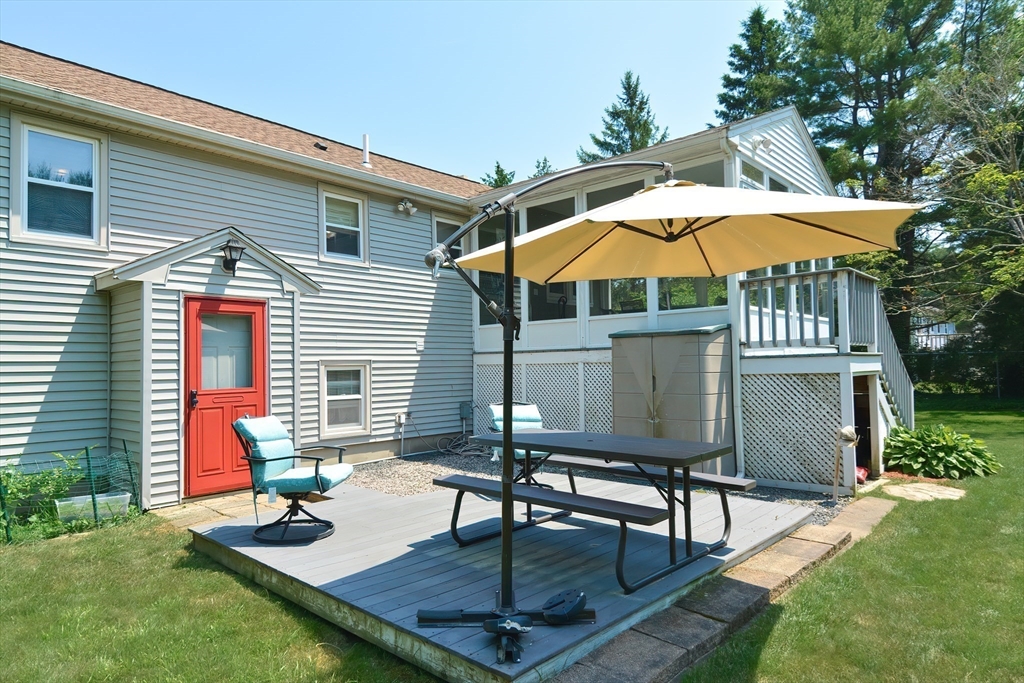 4 Reinhard Dr