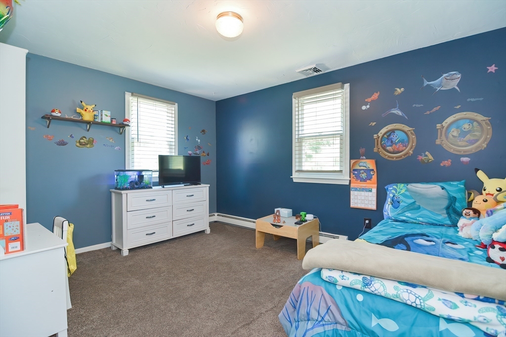 4 Reinhard Dr