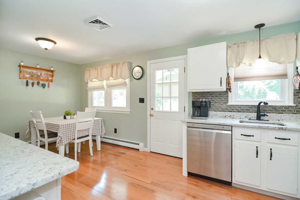 4 Reinhard Dr