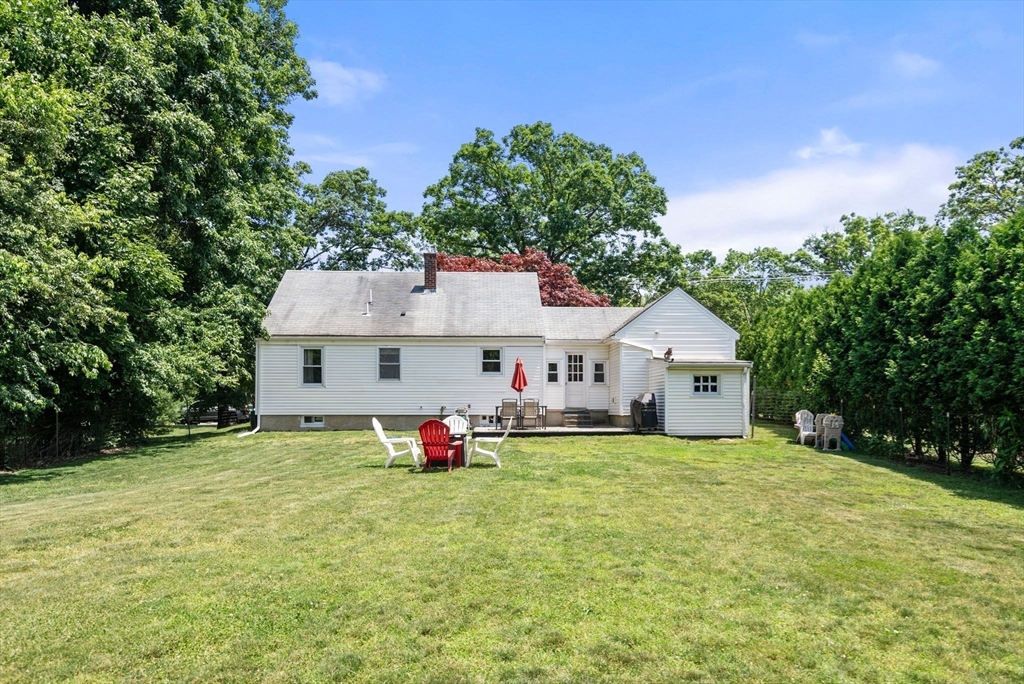 171 Old Post Rd