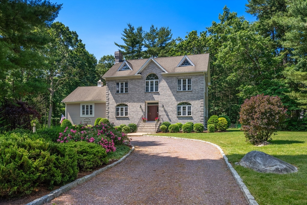 23 Trailside Rd