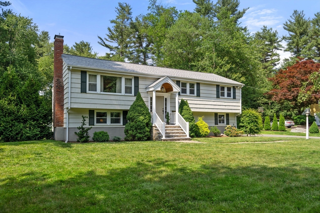 125 Fensview Dr