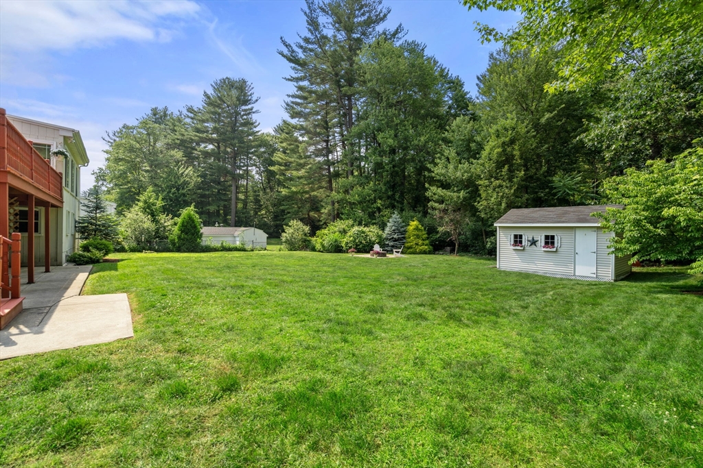 125 Fensview Dr