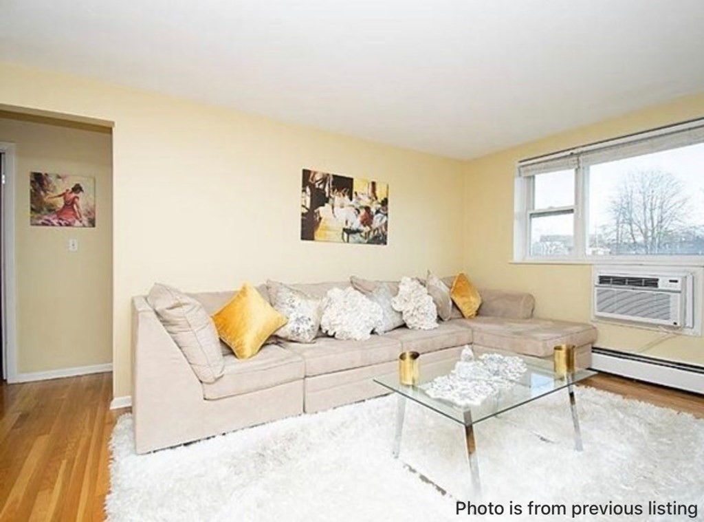 211 Baker # 32