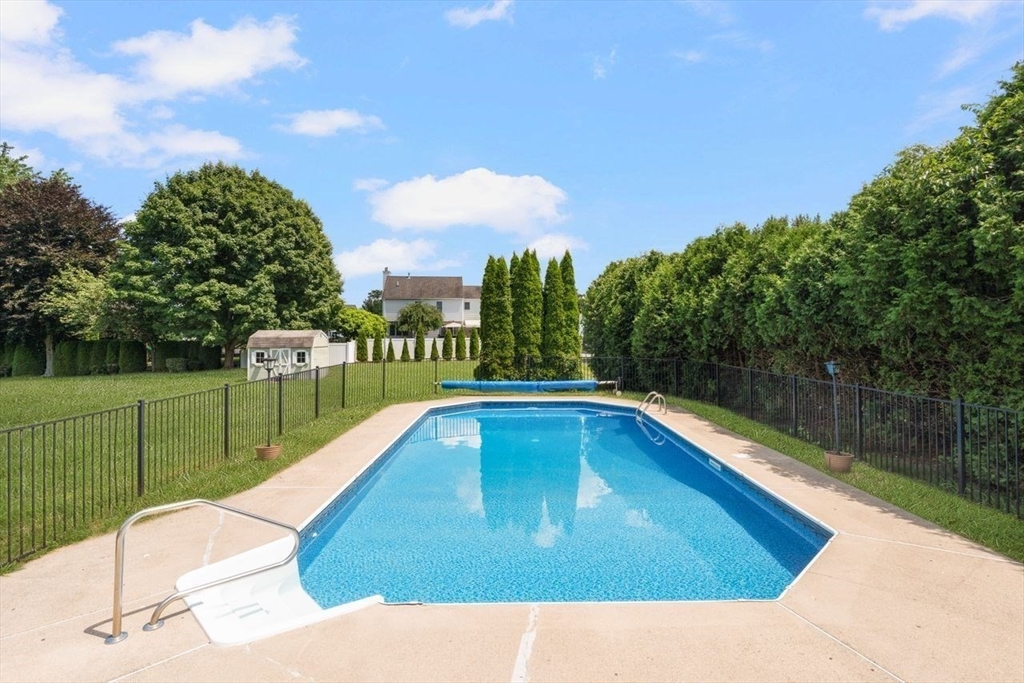 52 Windward Drive