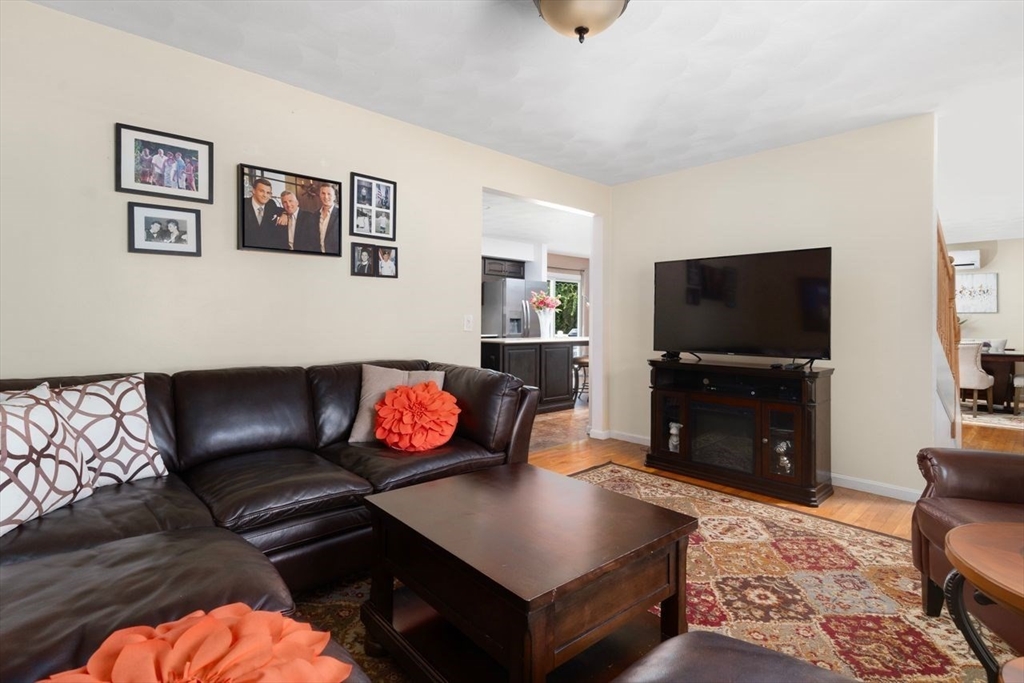 52 Windward Drive
