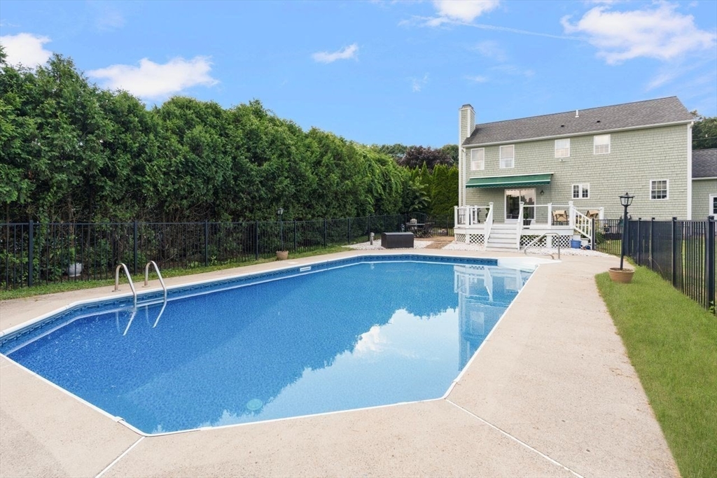 52 Windward Drive