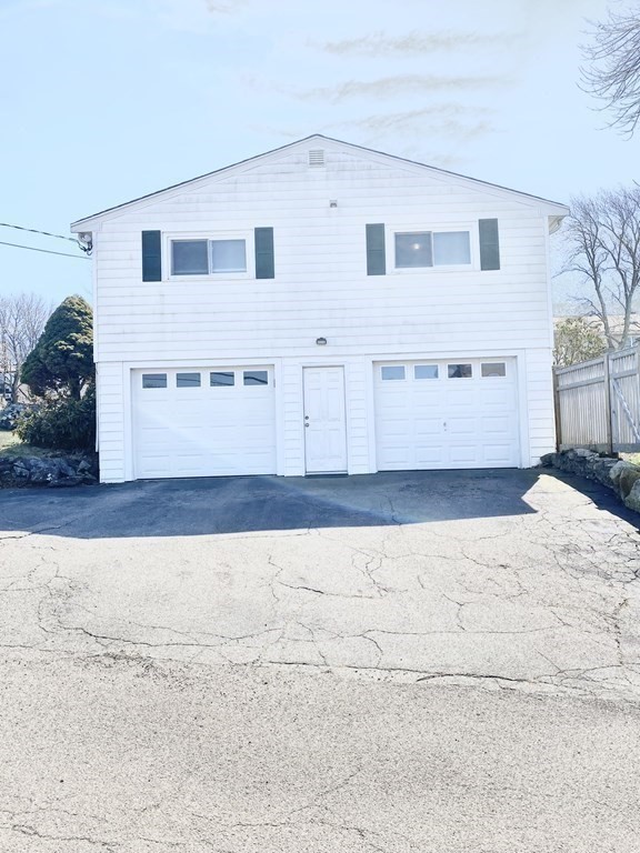 30 Woodbriar Rd