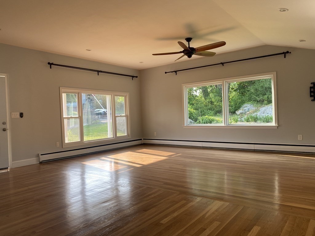 30 Woodbriar Rd