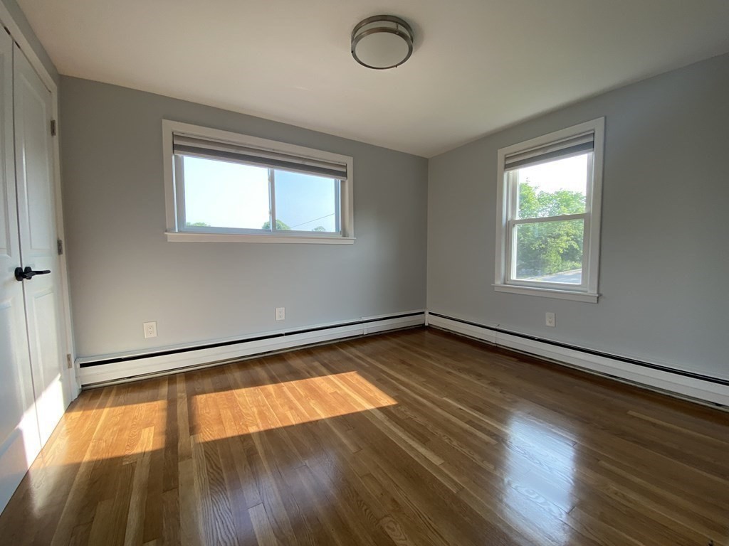 30 Woodbriar Rd